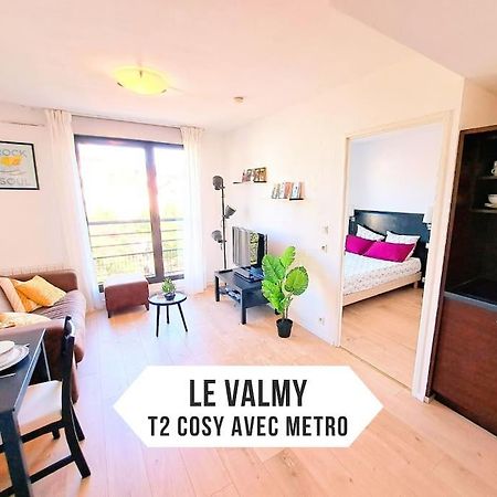 Le Valmy: Appartement Lumineux Au Pied Du Metro Lyon Dış mekan fotoğraf