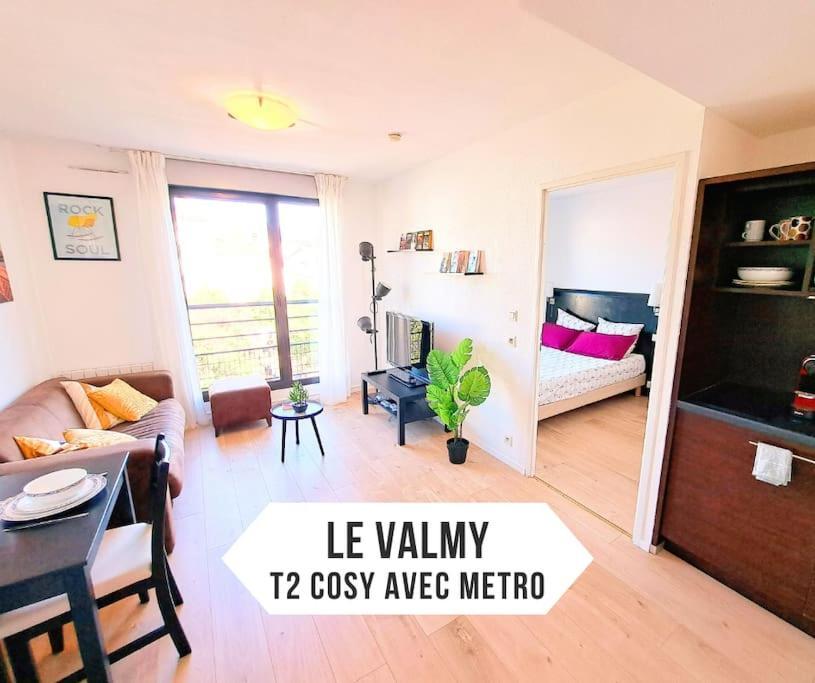 Le Valmy: Appartement Lumineux Au Pied Du Metro Lyon Dış mekan fotoğraf